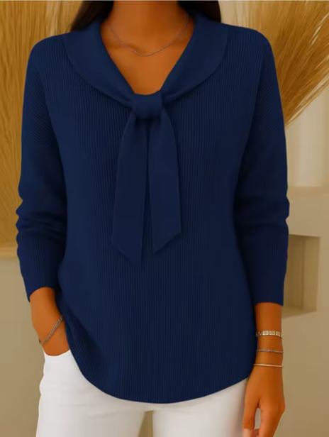 Bianca | Maglione morbido con fiocco elegante