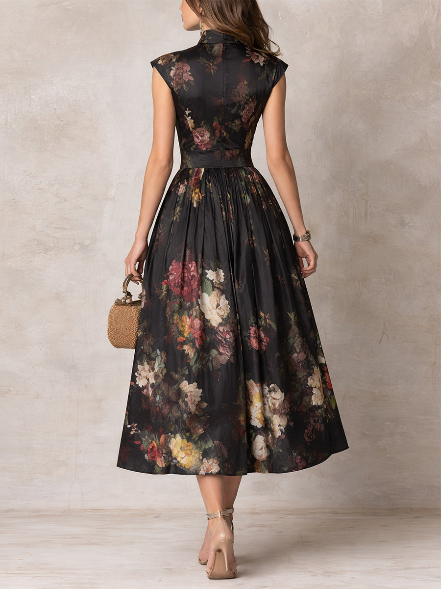 Violetta - Vestido Midi Negro en Satén Plisado con Motivo Floral y Escote en Forma de Llave