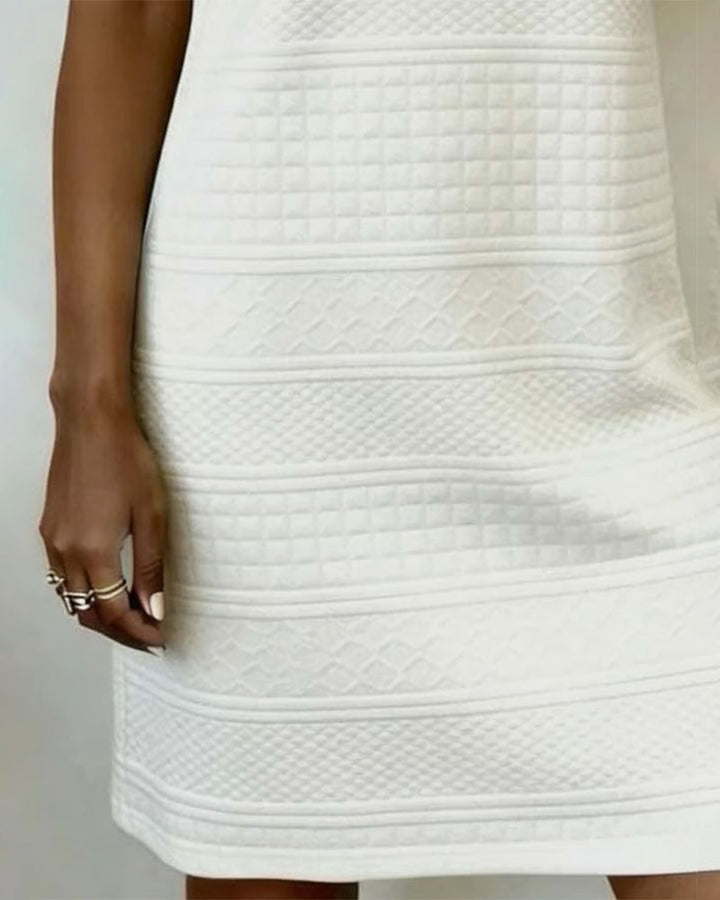 Elena | Vestido recto con tres botones